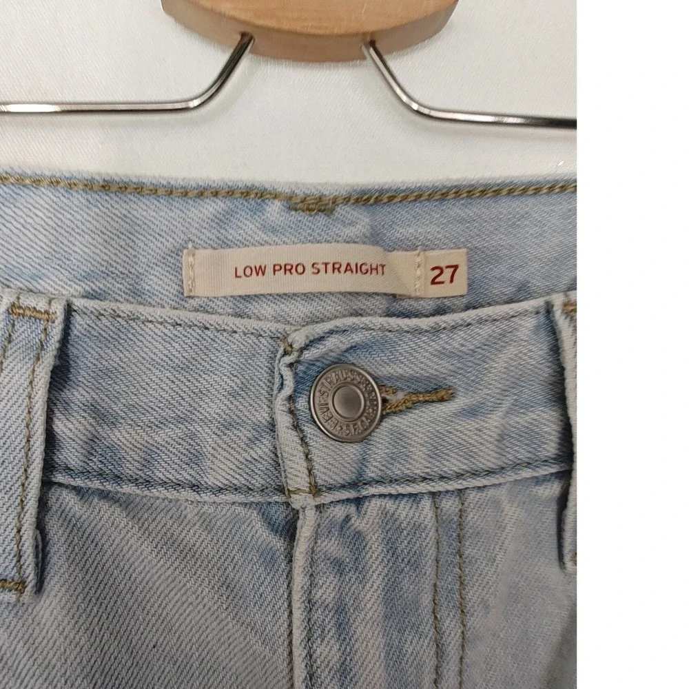 Levi's Low Pro Straight Jeans Light Wash‎ Distressed Ripped Denim Size 27